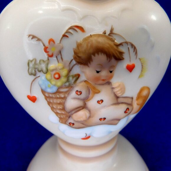 2 Hummel Goebel Angel Heart Shaped Ceramic Candle Holders / Candlesticks Vintage - Picture 6 of 9